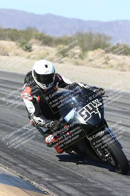 media/Dec-04-2025-Racers Edge (Thu) [[5ebc9f124d]]/3-B Group/3-Session 2 (Turn 7 Inside)/